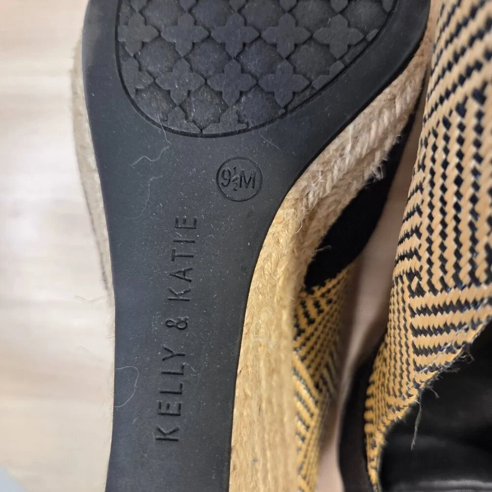 Kelly & Katie Beige & Black Espadrille Wedge Peep Toe Sandals Women US 9.5